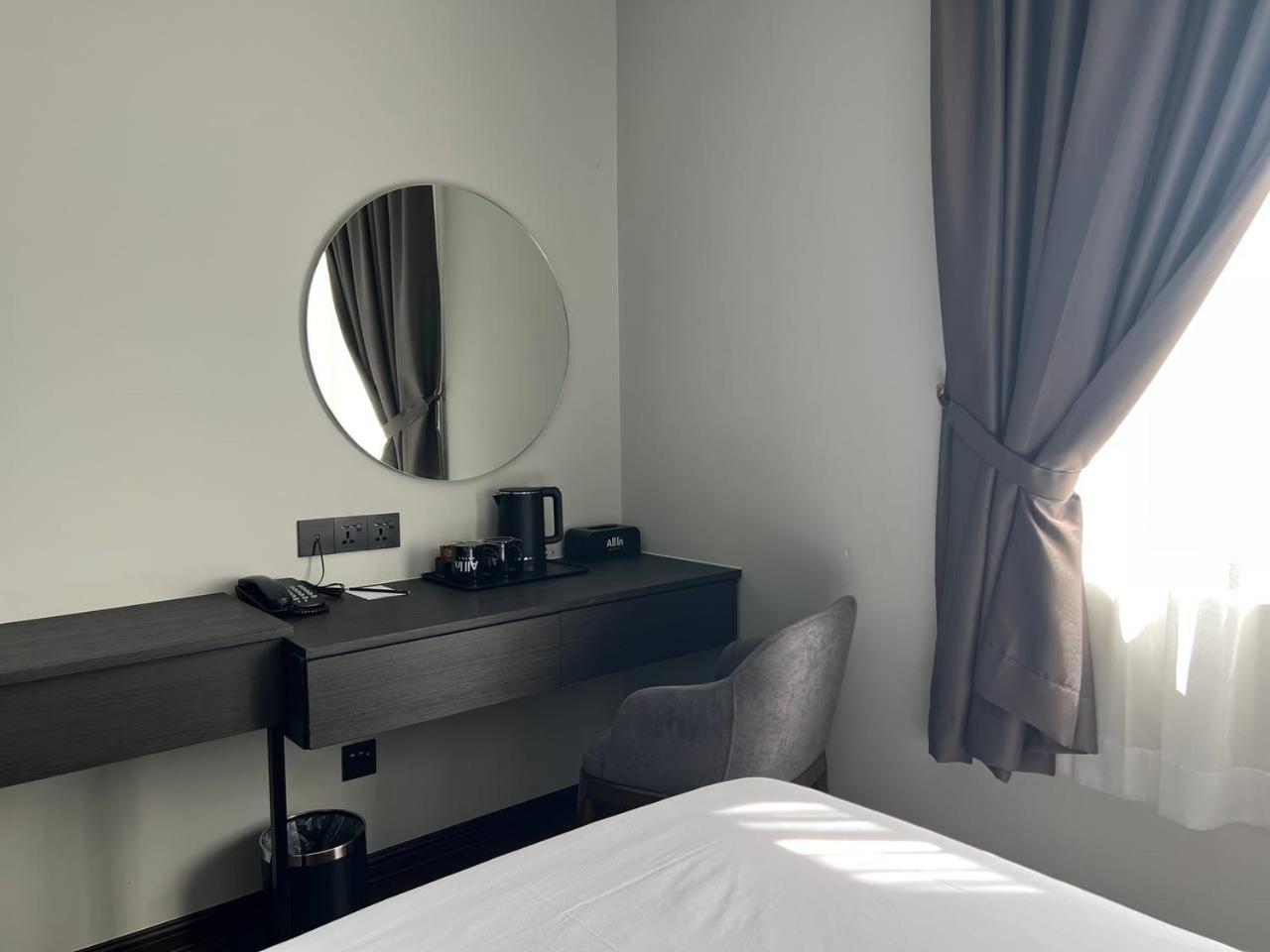 All In Hotel Кангар Екстер'єр фото