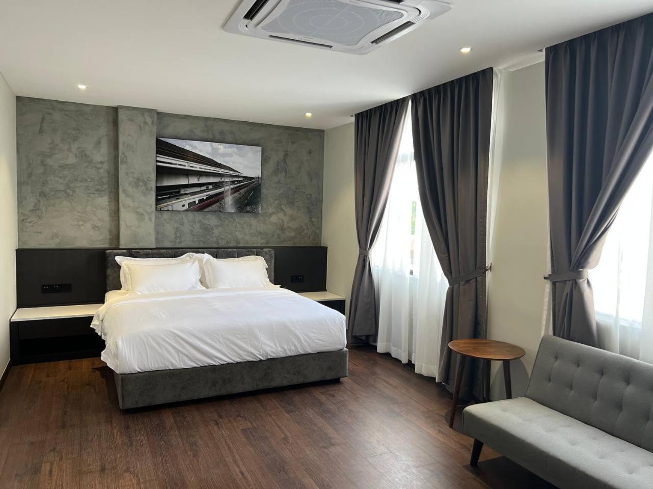 All In Hotel Кангар Екстер'єр фото