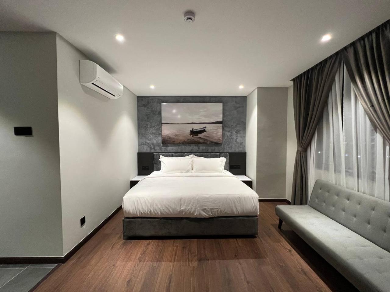 All In Hotel Кангар Екстер'єр фото